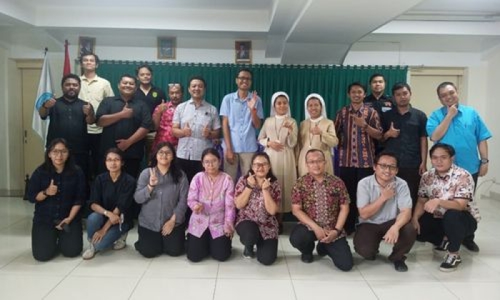 Admin Web Sang Timur Naik Level