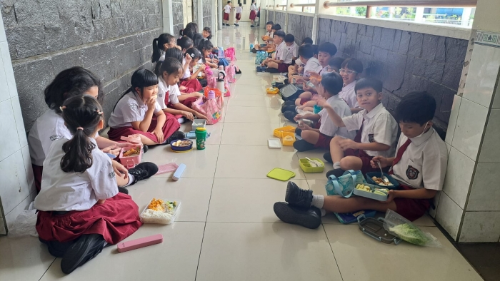 Makan Sehat dan Bergizi: Pondasi Kesehatan Anak Hebat
